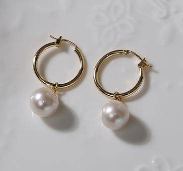 French Style Pearl Drop Earring | Zafari Studio | Earrings