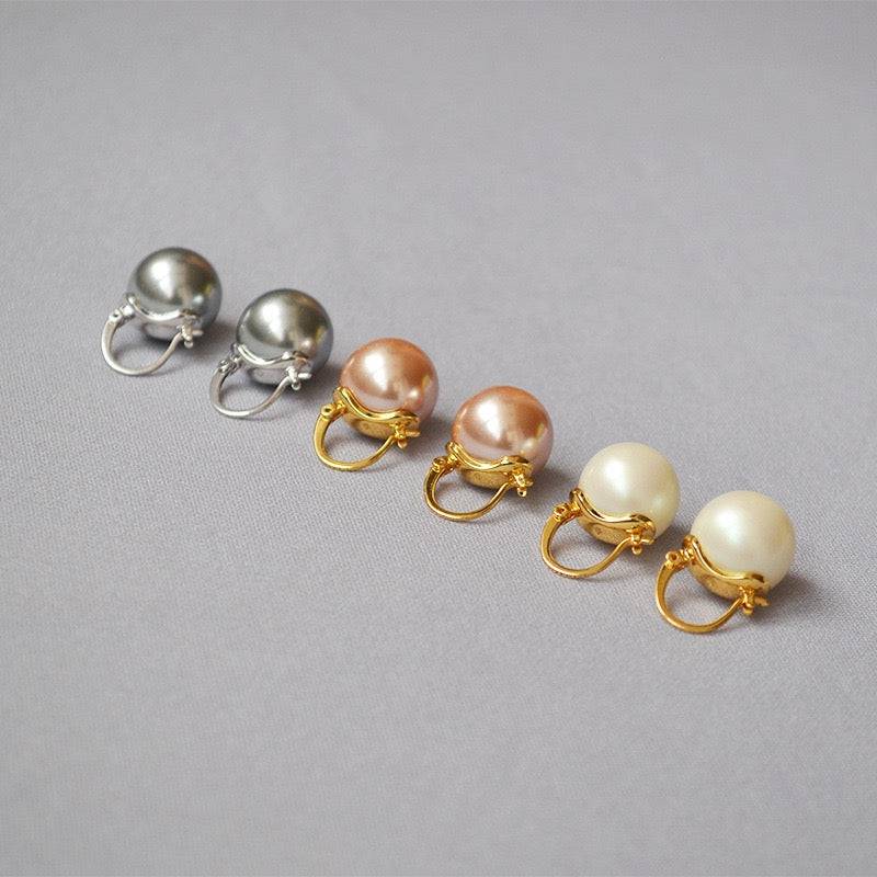 Celine Women's Pearl Earrings